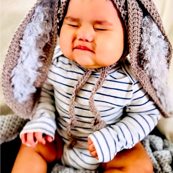 gray crocheted new bunny bonnet with fur ears - Picture 3 of 4